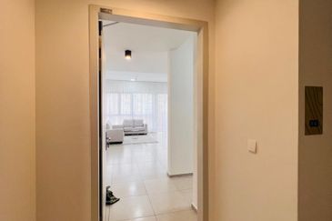 New partial Furnish Edgewood Residence 1280sf SkySantuary SETAPAK