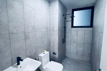 New partial Furnish Edgewood Residence 1280sf SkySantuary SETAPAK