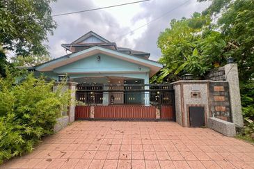 Bandar Country Homes