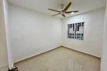 Jalan Rawang Perdana 1