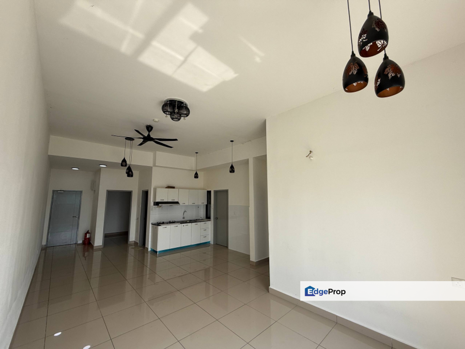 [Big BALCONY] Avia Plus Condo 1200sf Country Homes Rawang, Selangor, Rawang