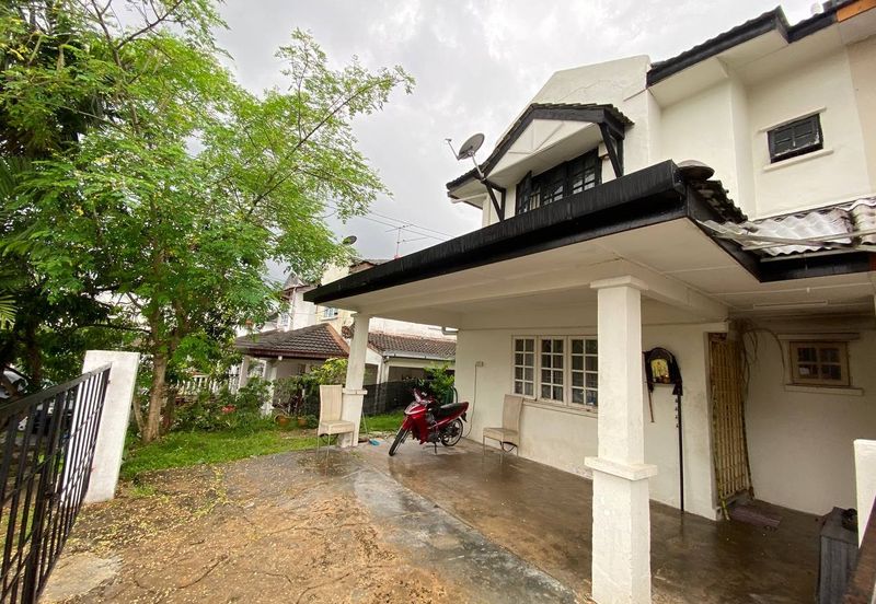 Bandar Country Homes