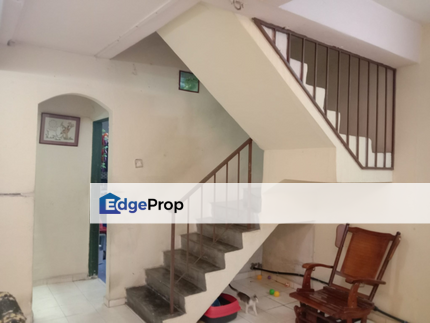 Double Storey Taman Rawang Jaya Sri Hijau BOLEH FULL LOAN - near Town, Selangor, Rawang