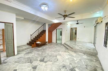 Bandar Country Homes