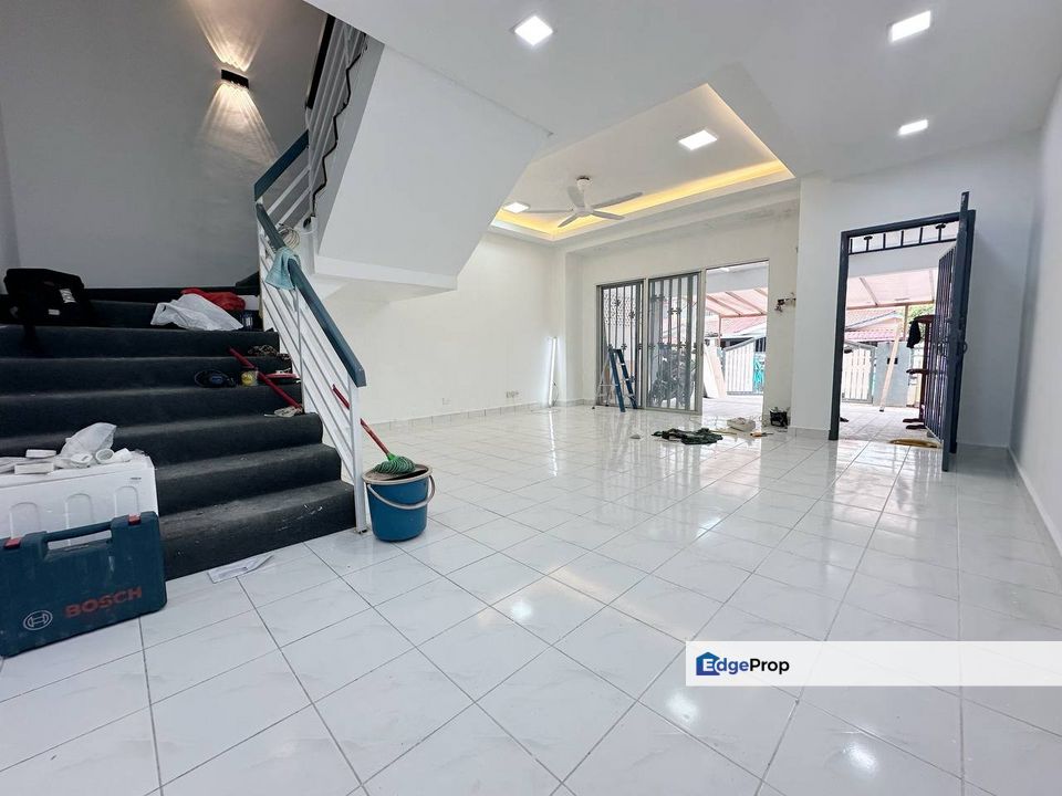Reno 2.5 Storey Taman Rawang Perdana 2 Rawang, Selangor, Rawang
