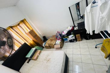 Double Storey Taman Lestari Putra LEP 4 22X70 Seri Kembangan