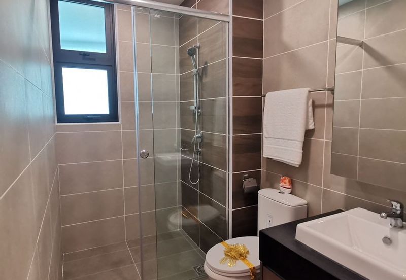 Hillcrest Heights (Puchong Heights)