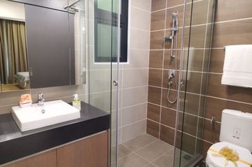 Hillcrest Heights (Puchong Heights)