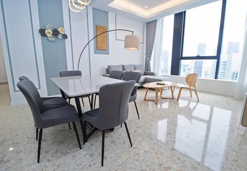 Pavilion Ceylon Hill