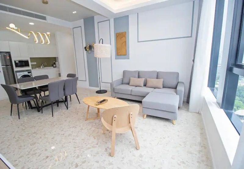 Pavilion Ceylon Hill