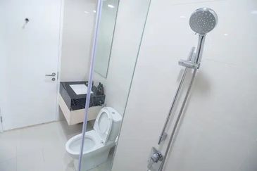 Pavilion Ceylon Hill