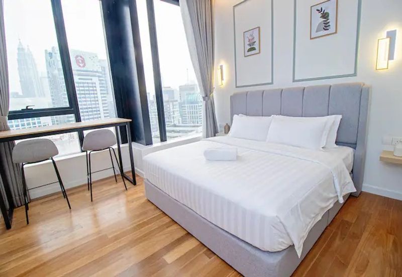 Pavilion Ceylon Hill