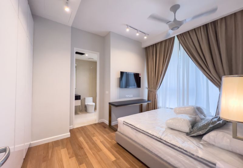 Pavilion Ceylon Hill