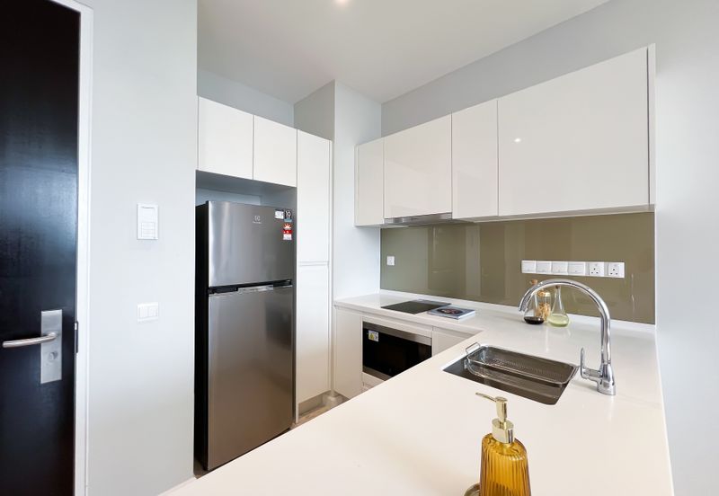 Pavilion Ceylon Hill