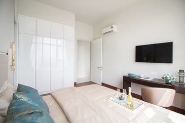 Pavilion Embassy Residence