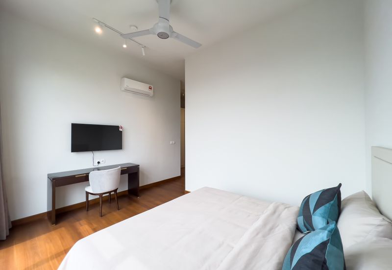 Oxford Residences @ Pavilion Embassy