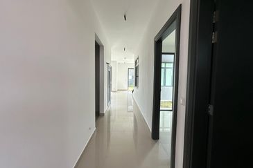 Isle of Botanica, Setia Eco Glades