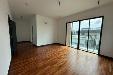 Isle of Botanica, Setia Eco Glades