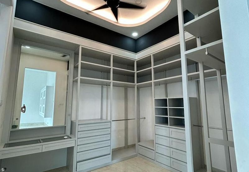 Country Height Damansara Bungalow Landed For Sales