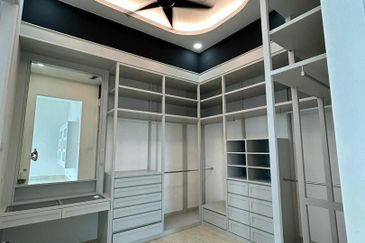 Country Height Damansara Bungalow Landed For Sales