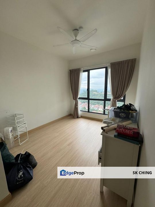 Amani Residence Partially furnish unit for Sale, Selangor, Puchong
