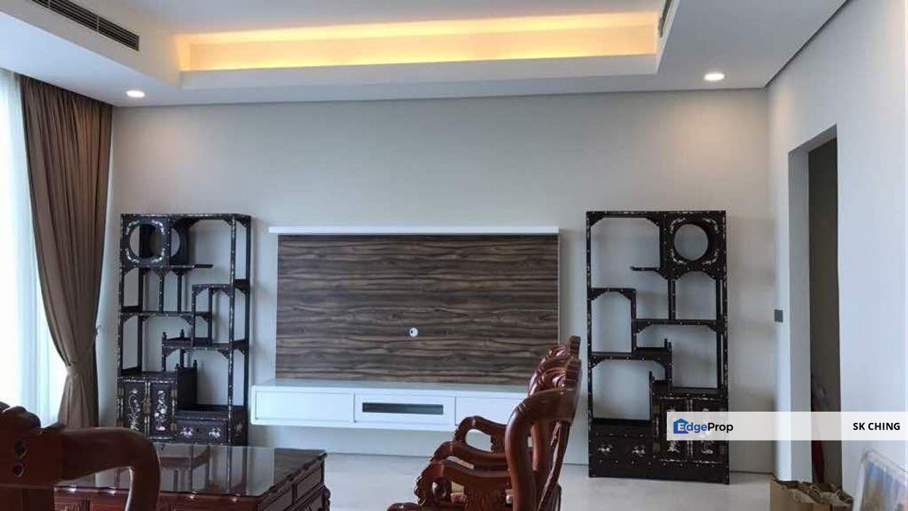 Vipod Residence @KLCC Fully furnish Big Layout unit For Sale, Kuala Lumpur, KLCC