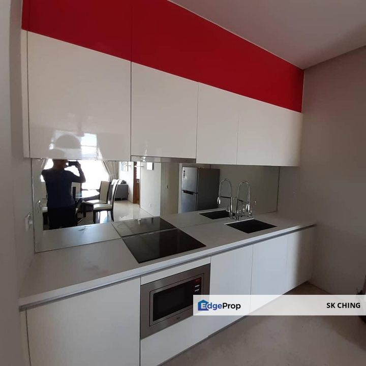 Soho Suites KLCC Unit for Sale, 5minute walking distance to KLCC, Kuala Lumpur, KLCC