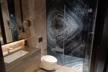 Orion Residence 5 Star Condo New Unit for Sale