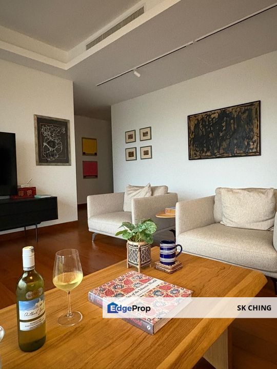 R8 KLCC Luxury Condo, Fully Furnish with ID Design for Sale, Kuala Lumpur, KL City