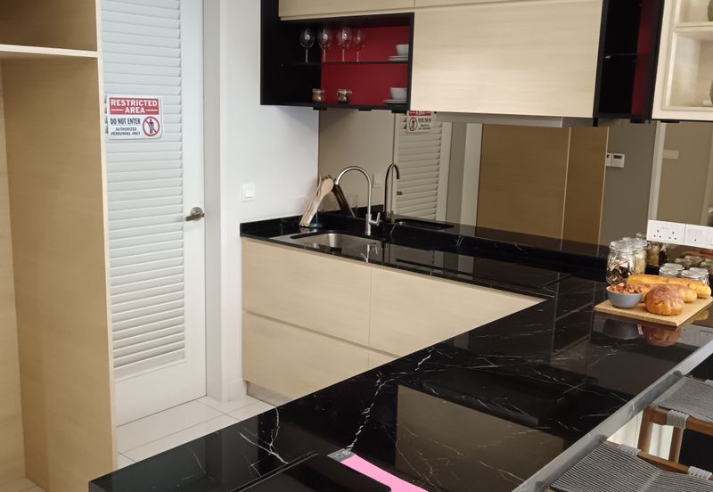 Lakefront Condominium | Emerald Hills @ Alam Damai