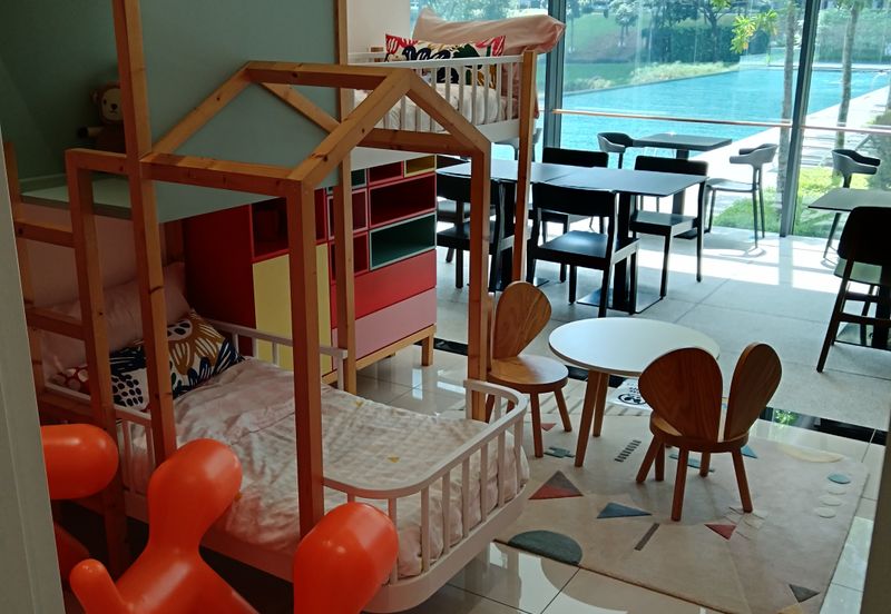 Lakefront Condominium | Emerald Hills @ Alam Damai