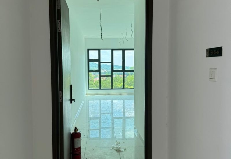 Hillcrest Heights (Puchong Heights)