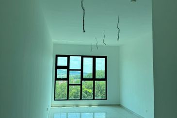 Hillcrest Heights (Puchong Heights)