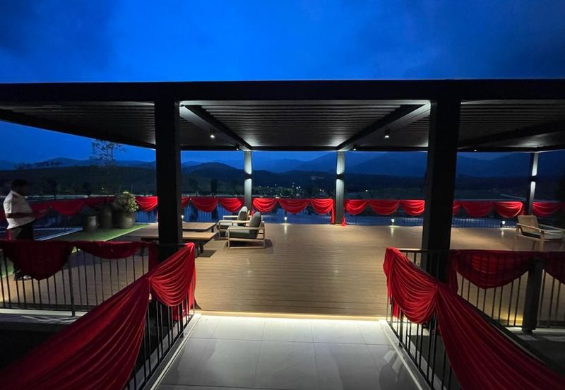 Anyara Hills, Sungai Long East