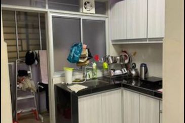 Main Place Residence