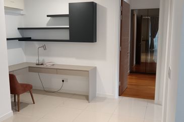 Aria Luxury Residence