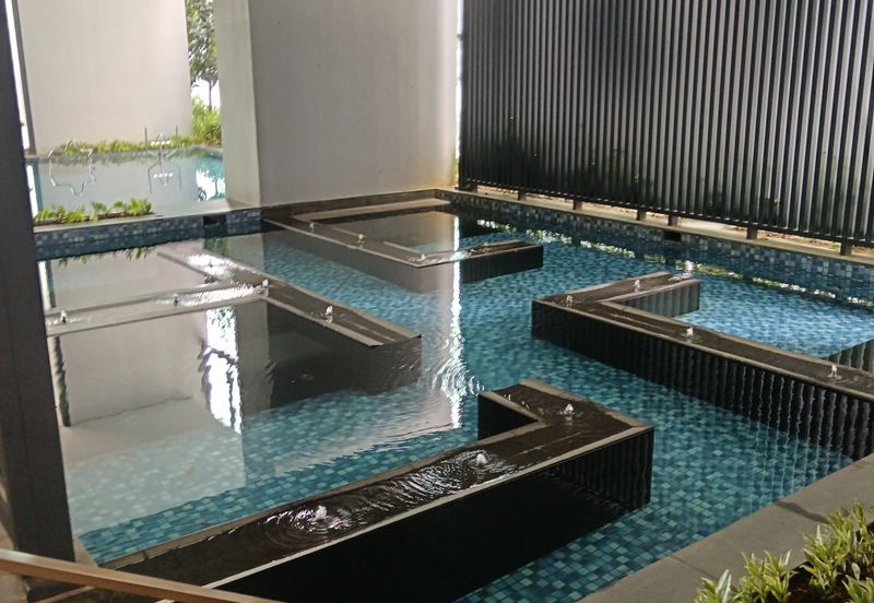 Aria Luxury Residence