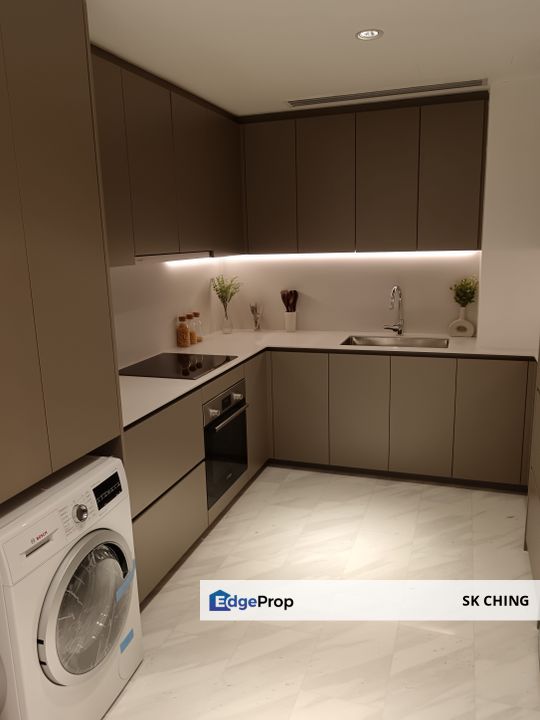 Eaton Residence, Luxury Condo with Fully Furnish, Good Investment, 100m to MRT!!, Kuala Lumpur, KLCC