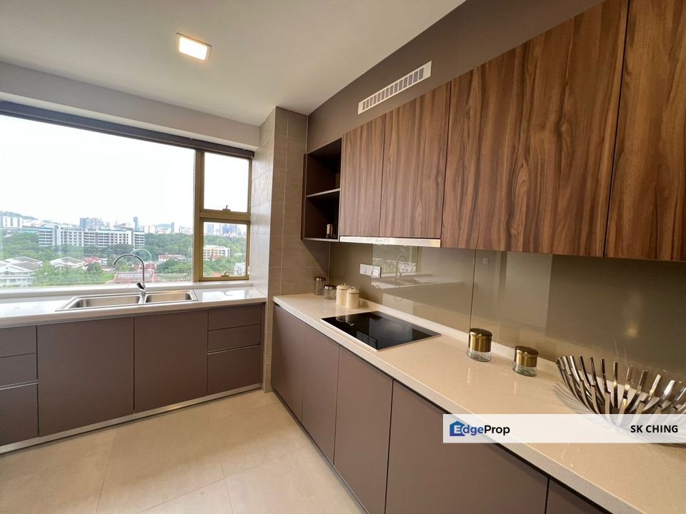 Residensi R8, Freehold Luxury Condo, Ready Move in Developer Units, 5 minute to KLCC, Kuala Lumpur, KL City