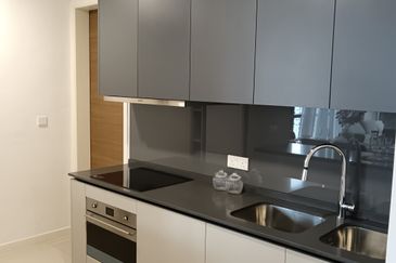 Aria Luxury Residence