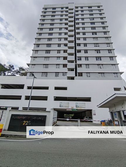 For Sale TERMURAH [FULLY RENOVATED + 2 PARKING] 228 Selayang, Selangor, Selayang