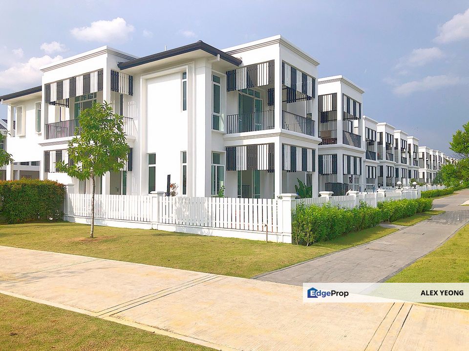 Eco Majestic Mellowood Parkhomes Renovated 24x80 Semenyih, Selangor, Semenyih