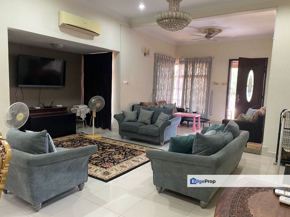 Semi D 2 Storey - Tinta Alam Impian Seksyen 35 Shah Alam, Selangor, Shah Alam