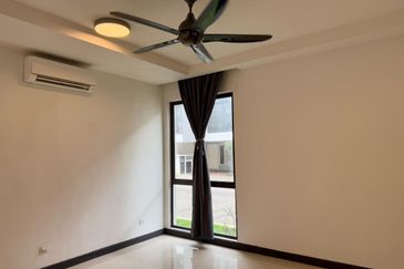 Mozart, Symphony Hills