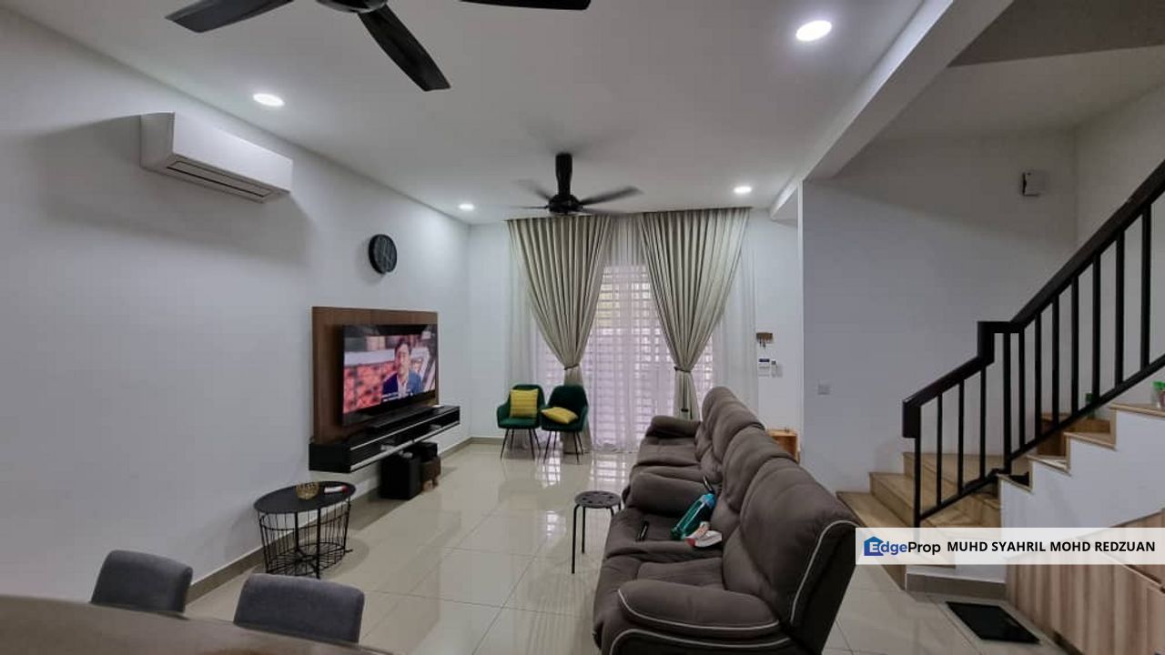 Double Storey Terrace Serenia Amani, Serenia City Sepang For Sale, Selangor, Dengkil