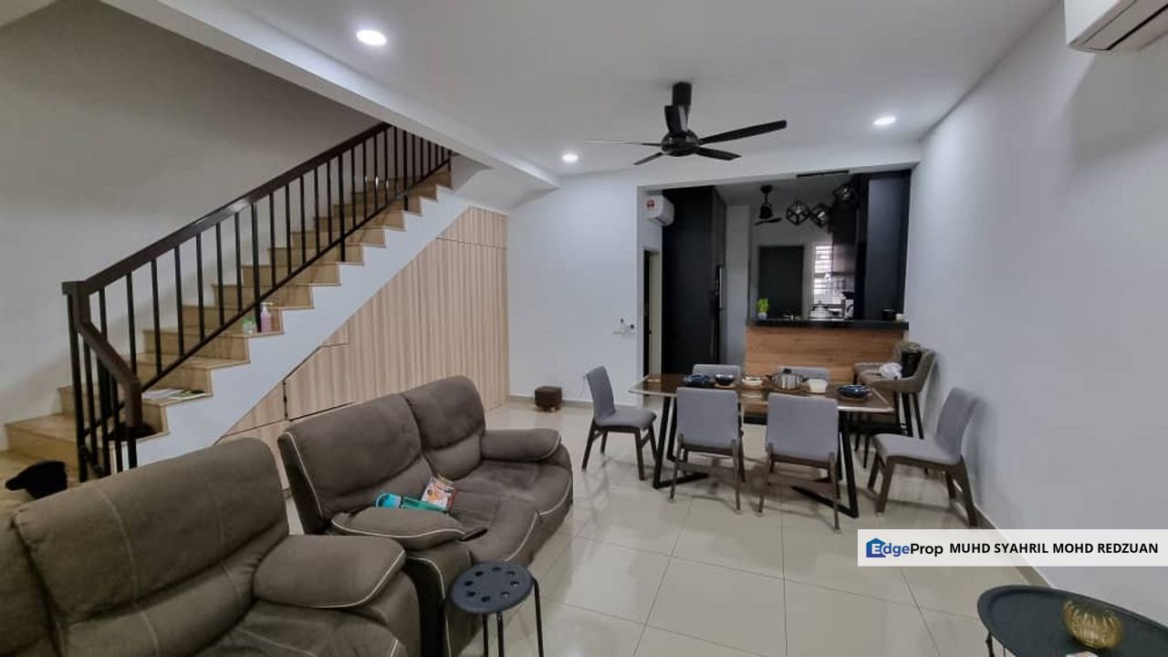 Double Storey Terrace Serenia Amani, Serenia City Sepang For Sale, Selangor, Dengkil