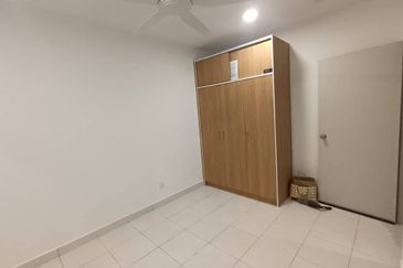 Arena Residences @ Warisan Puteri