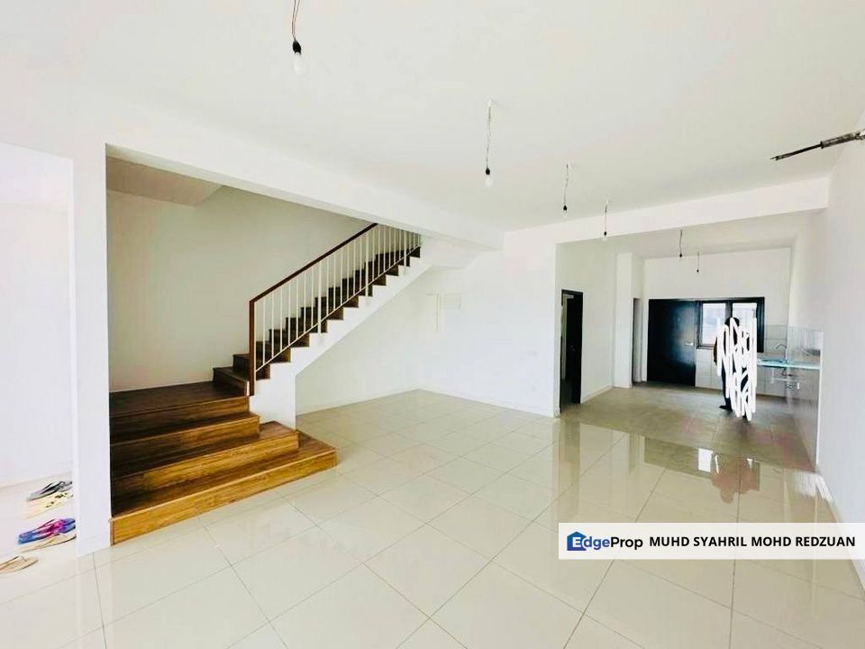 Serenia Aiora, Dengkil Double Storey for Sale, Selangor, Dengkil