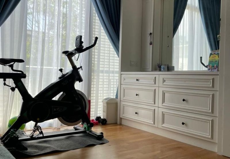 Symphony Hills Schumann