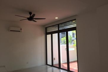 Mozart, Symphony Hills